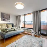 Schoene In Der Naehe Von Duesseldorf Und Duisburg Lejlighed