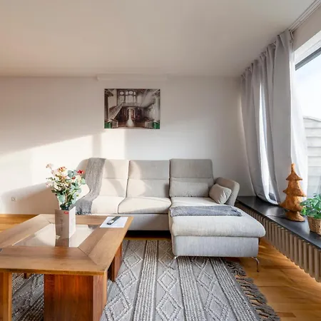 Appartement Schoene In Der Naehe Von Duesseldorf Und Duisburg *