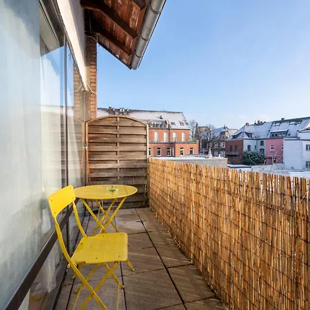 Appartement Schoene In Der Naehe Von Duesseldorf Und Duisburg *