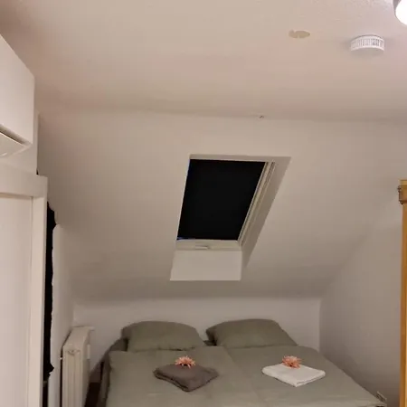 Schoene In Der Naehe Von Duesseldorf Und Duisburg Apartman