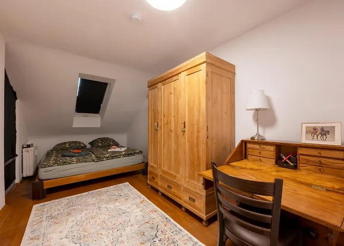 Schoene In Der Naehe Von Duesseldorf Und Duisburg Krefeld